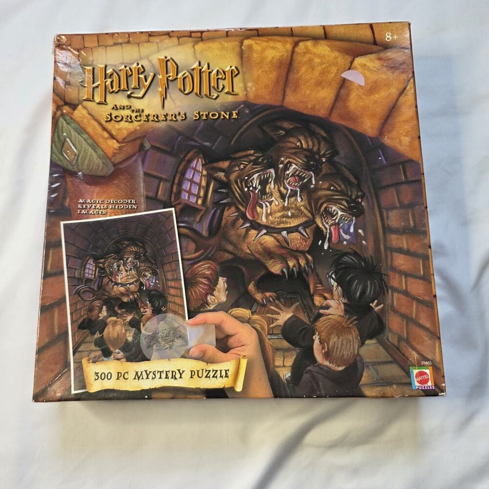 Harry Potter Sorcerer's Stone 300 pc Mystery Puzzle Mattel # 29465 Magic Fantasy